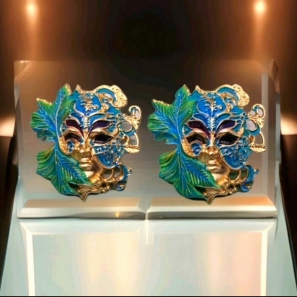 Vintage Estate Mystical Handpainted Masquerade Mardi Gras Mask Gold Earrings